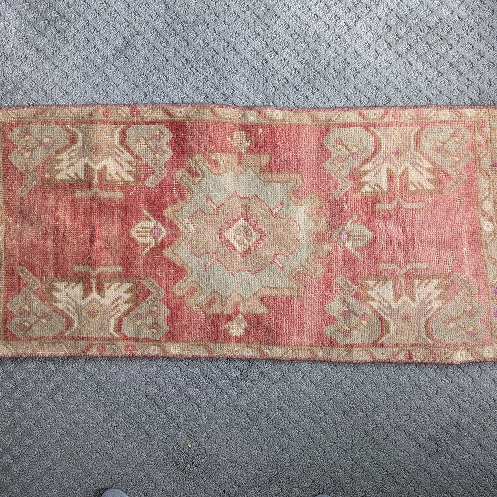 Vintage Style Red and Beige Area Rug